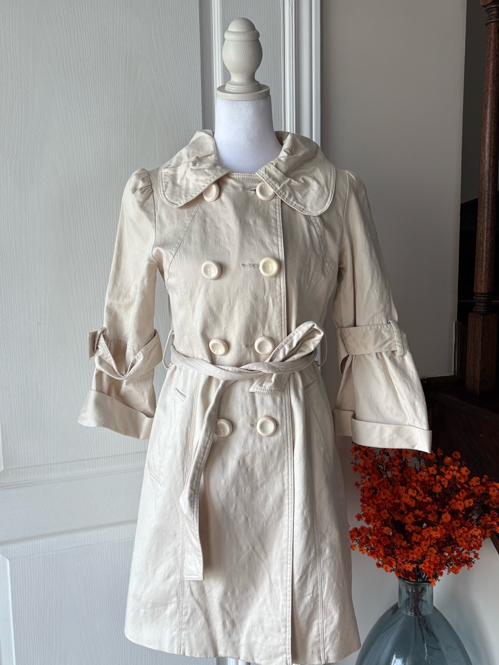 Vintage Cream Trench Coat with Bell Sleeves